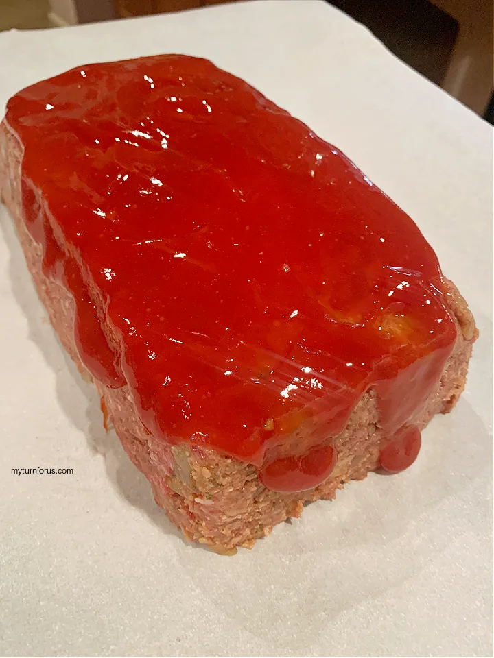 uncooked simple meatloaf 