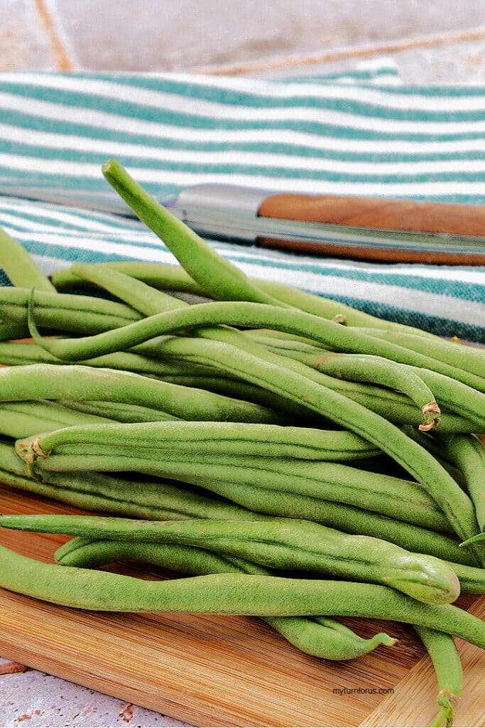 Making thai green beans