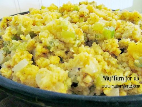 Old Fashioned Cornbread Dressing