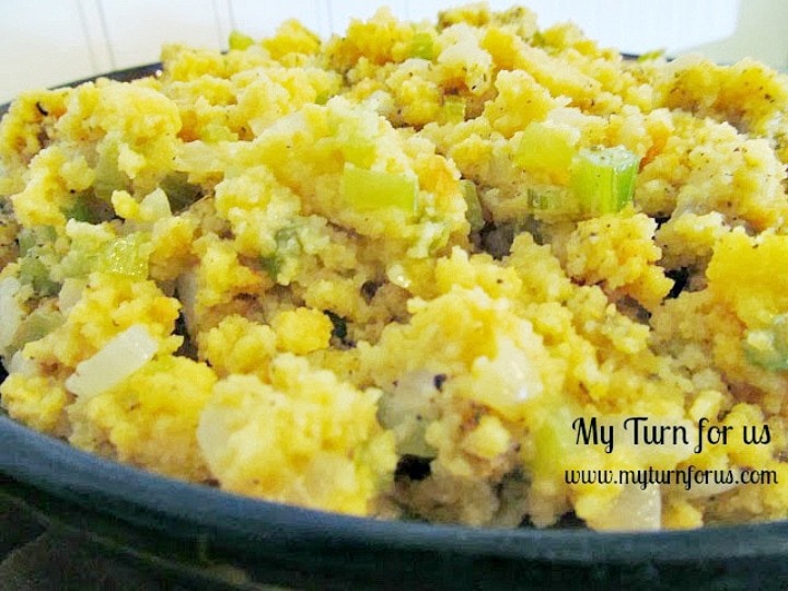 gammeldags cornbread dressing, let cornbread dressing, traditionel cornbread dressing