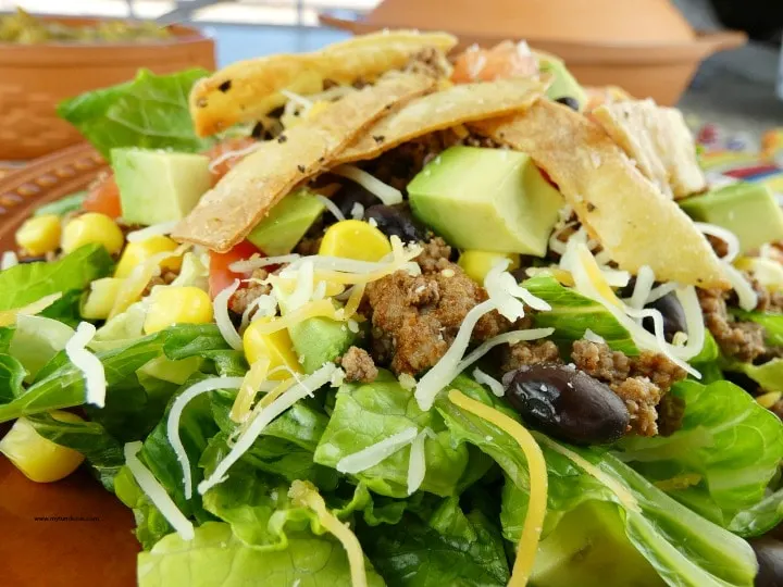 Skinny Taco Salad with baked tortilla strips