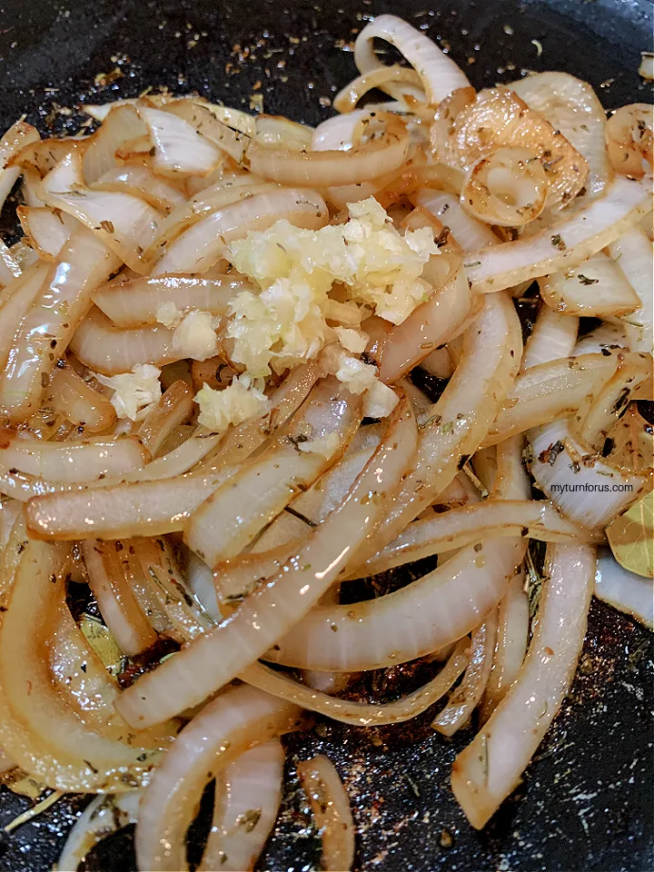 golden brown saute onions