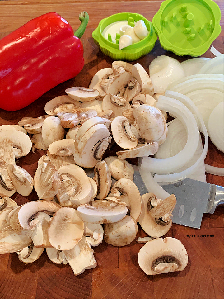 sliced mushrooms, bell pepper, onions and garlic