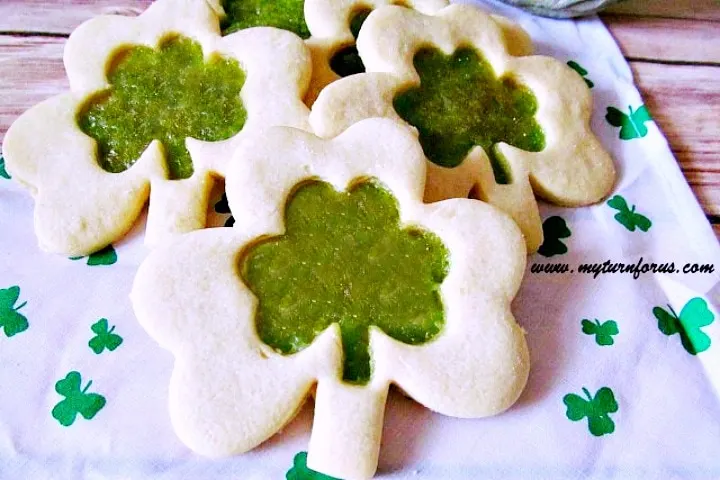 Stained Glass Shamrock Cookies- St Patrick's cookies recipe for easy stained glass cookies shamrock sugar cookies