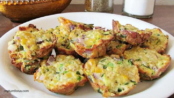 Recipe for zucchini tots on a plate