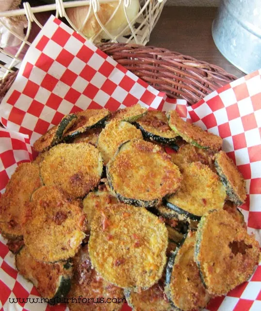 parmesan zucchini chips, roasted zucchini slices, zucchini slices, zucchini recipes