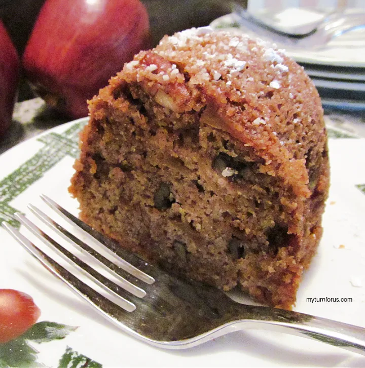 Raw Apple Cake