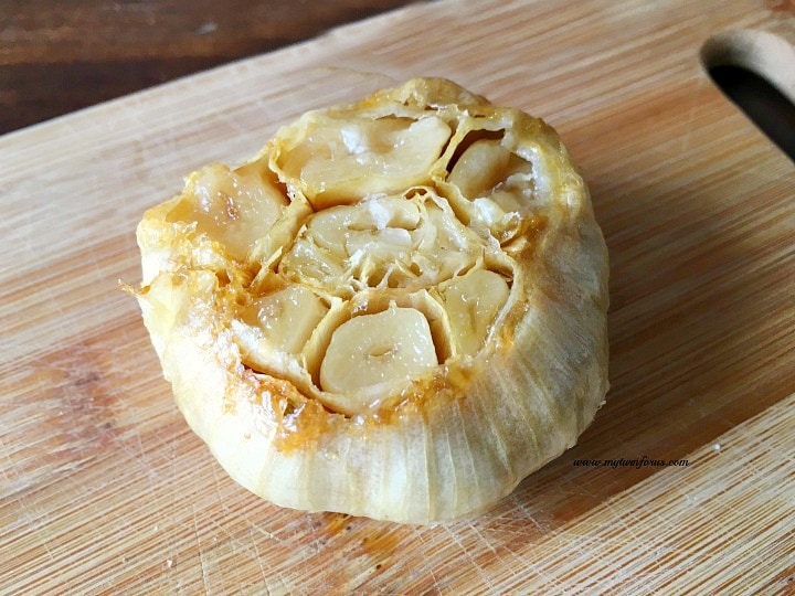 how to roast 1 bulb of garlic, roasted garlic paste, how to store roasted garlic