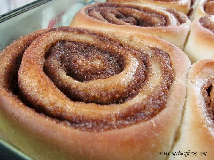 baked cinnamon rolls