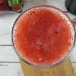 Bubbling Strawberry Bellini