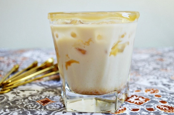 Caramel White Russian with caramel vodka