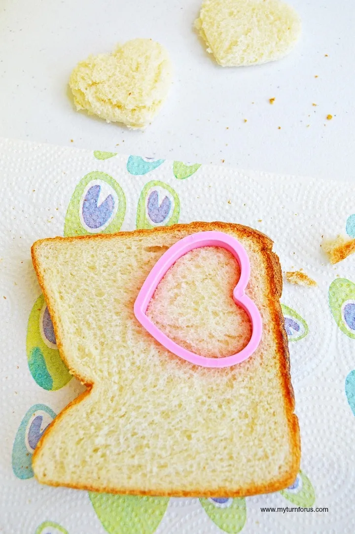 heart shaped sandwiches