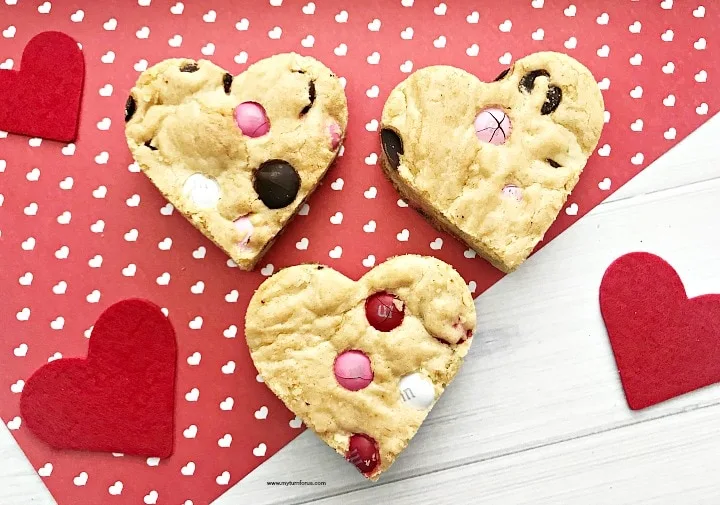 Heart chocolate chip cookies