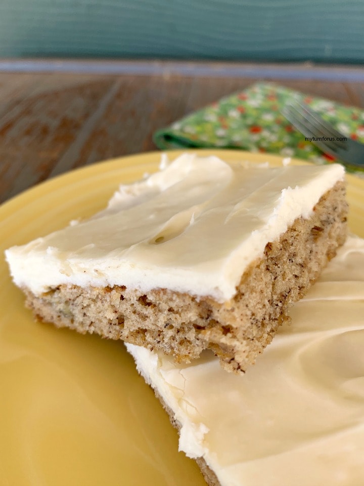 banana bars with cream cheese frosting