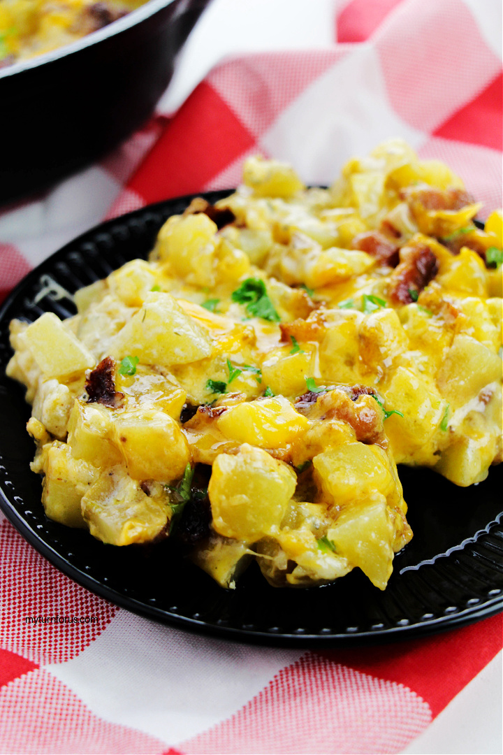 plate of cast iron skillet cheesy potatoes