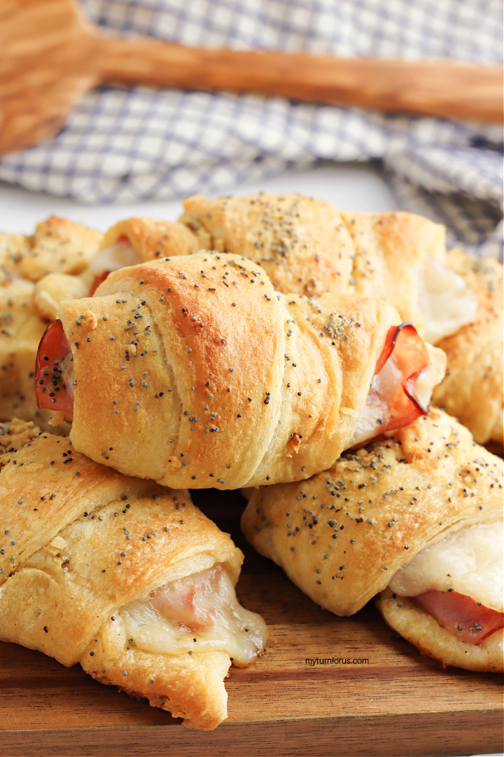 Ham and Swiss appetizers using crescent rolls