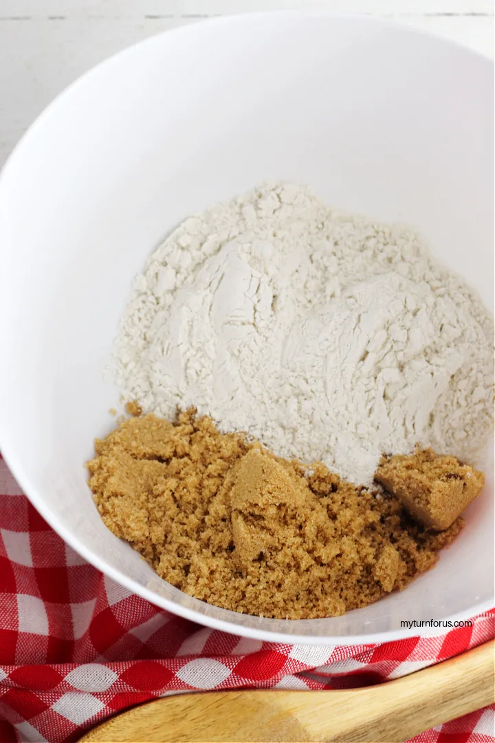 brown sugar and flour for streusel topping