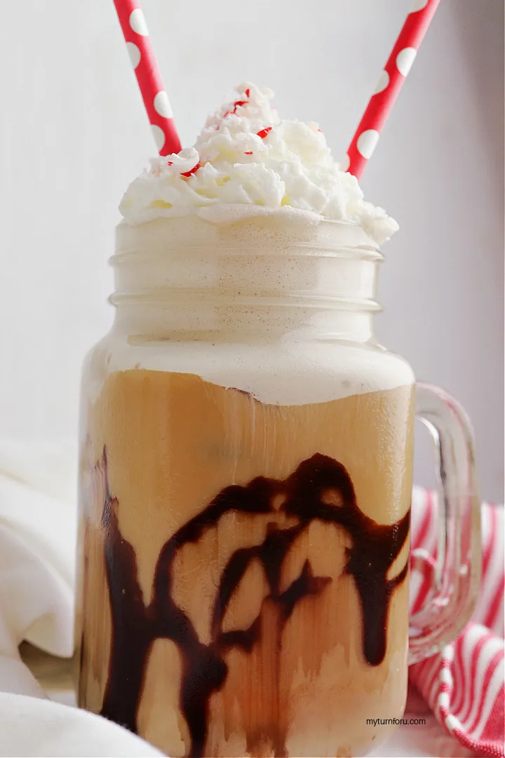 cold brew peppermint mocha with chocolate peppermint cream