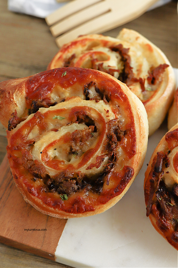 Italian pinwheels with pizza dough, roast beef rolls