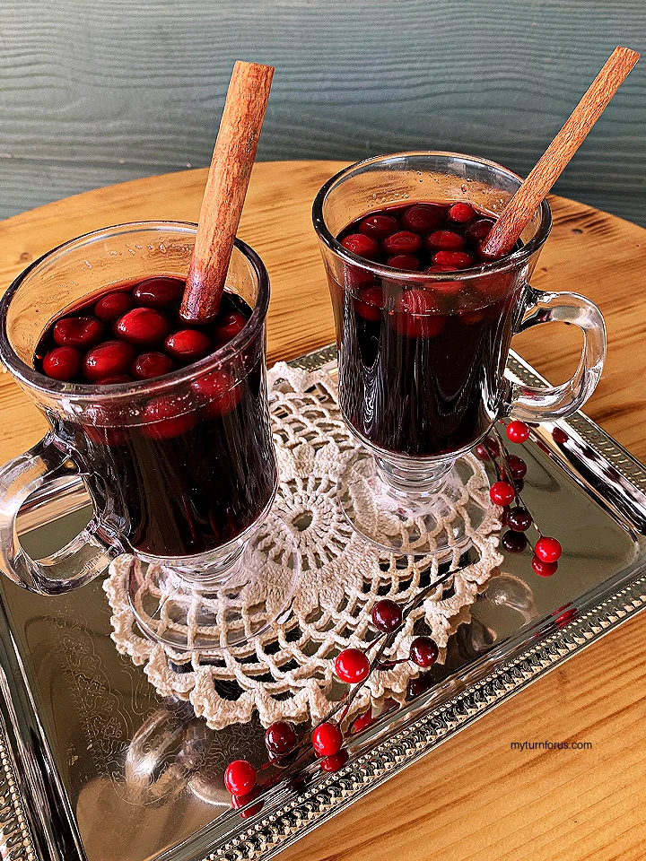 cranberry mulled wine with brandy