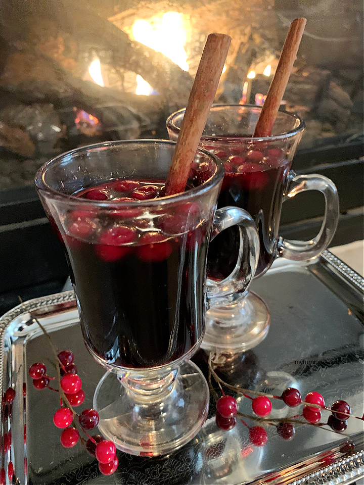 ginger cranberry mulled wine