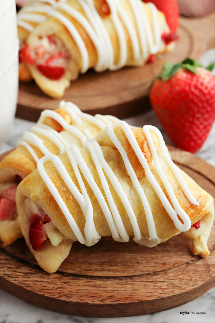 Strawberry Cheesecake Crescent Rolls