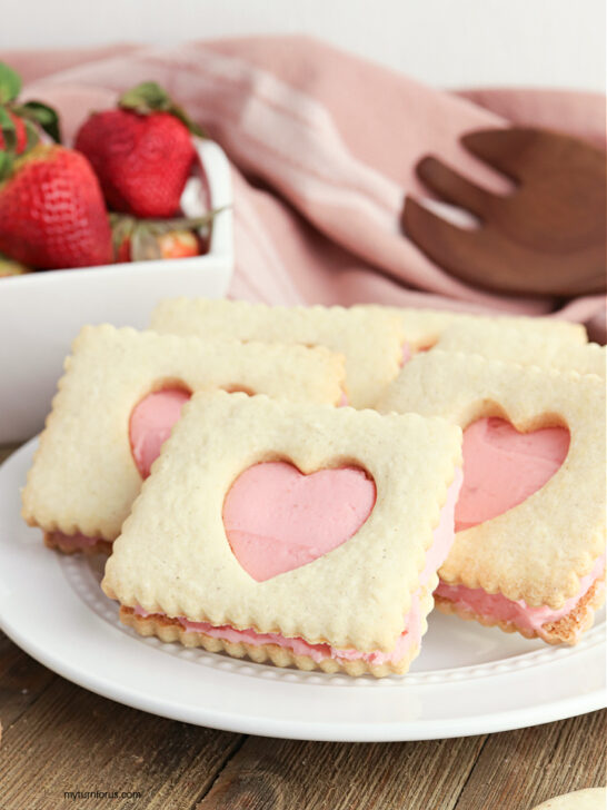 linzer heart cookies