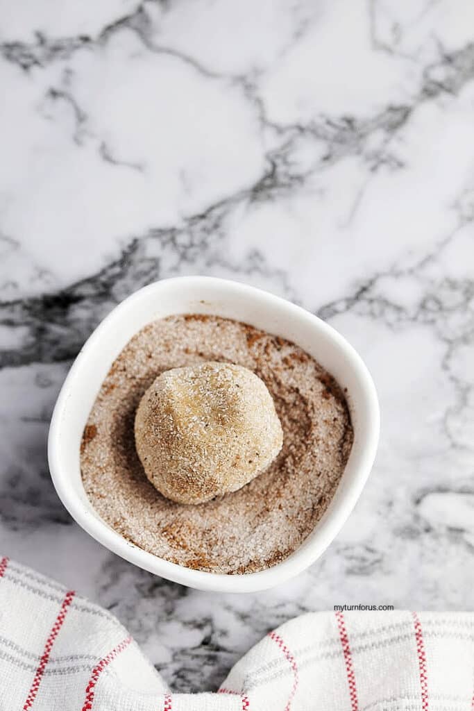 Sugar and pumpkin pie spice